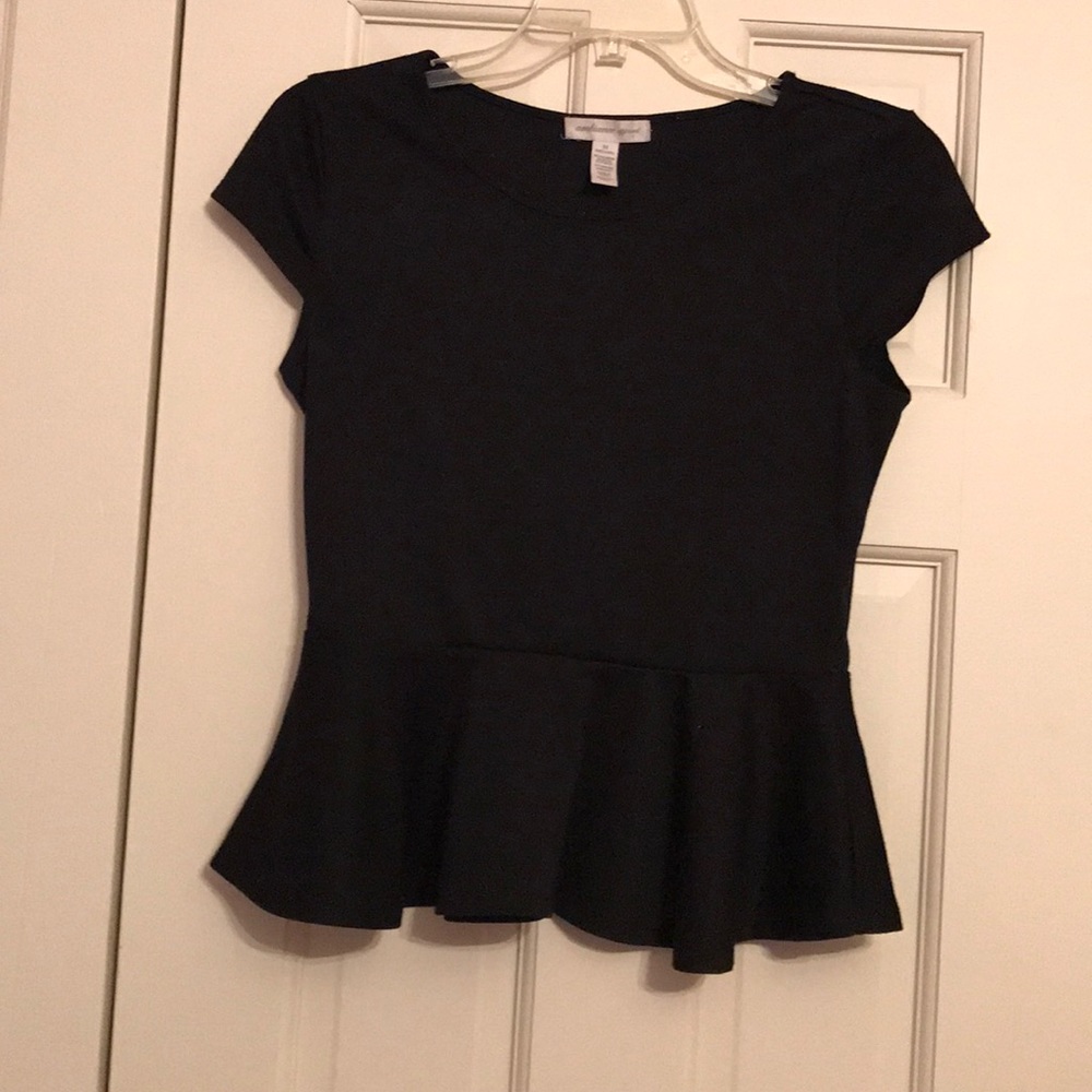 BLACK PEPLUM TOP